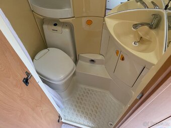 Knaus Sudwind 550, 6 osob,PALANDA,stan,sprcha,bojler - 12
