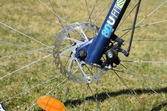 B-TWIN ROCKRIDER vel. M, kola 27,5 - 12