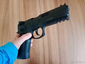 Airsoft pistole CZ SP-01 Shadow – manuální - 12