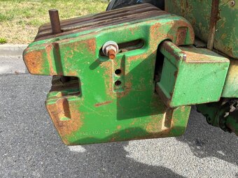 Kolový traktor John Deere 2850, nutné opravy - 12