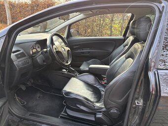 Fiat Grande Punto 1.4 16 v 95 ps Sport - 12