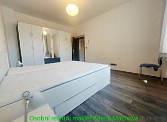 Pronájem zařízeného bytu 2kk, ul. Hornoměcholupská, Praha 10 - 12