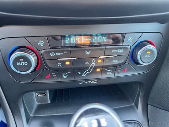 Ford Focus Hatchback benzin 74 kw 6/2018 najeto  78 tis km - 12