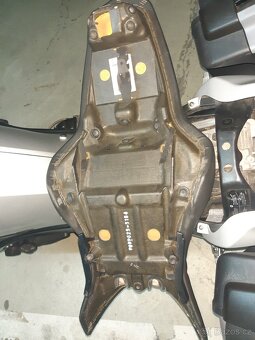 Veci na moto - 12