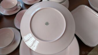 Prodám sadu - růžový porcelán - 12