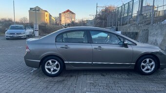 Civic - 12