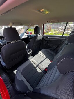 Volkswagen Golf VII. Variant - 12