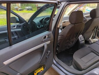 Škoda octavia 2 4x4 1.9tdi 77kw - 12