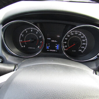 Mitsubishi ASX 1,6i MIVEC 86kw, EDITION, Najeto 76 295km - 12