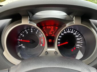 Nissan Juke 2012, 1.6 140kW, Automat - 12