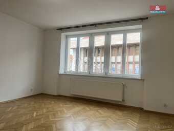 Pronájem bytu 3+1, 97 m², Písek, ul. Jungmannova - 12