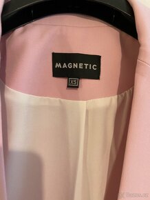 Kostým růžový Magnetic - 12