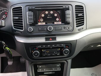 Volkswagen Sharan 2.0TDi,100kW,Highline,tažné - 12