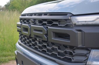 Ford RANGER RAPTOR 2.0 TDCi Ecoblue BiTurbo šedý - 12