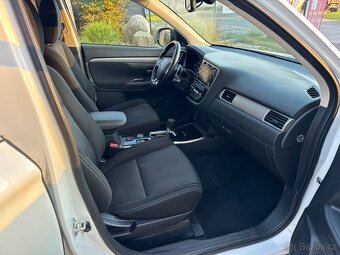 Mitsubishi Outlander 2.2 DI-D / 110kW / 2017 / 4x4 / tažné - 12