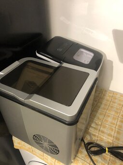 Výrobník ledu ledovač Sencor sim 3000bk - 12