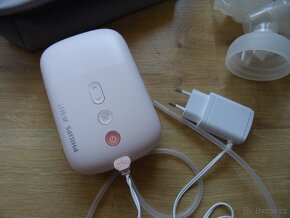 28% sleva - elektrická odsávačka Philips Avent SCF395 - 12