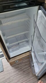 Pronájem obytného vozu pro 4 osoby, Vysočina - Jihlava - 12