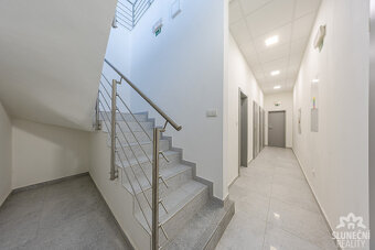 Pronájem komerčních prostor, 137 m², Uherský Brod - Komenské - 12