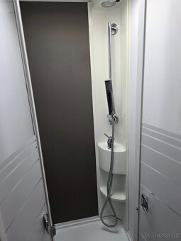 Obytny automobil Adria Matrix 670 SL - 12