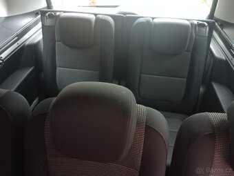 Shran 2.0 TDI 130 kW 7 míst - 12