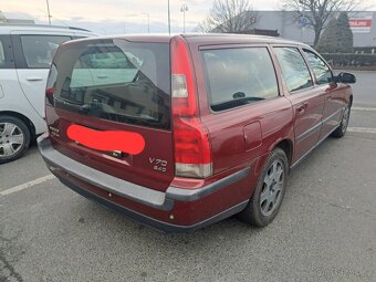 Volvo V 70 2,4 TD 2002 kombi automat - 12