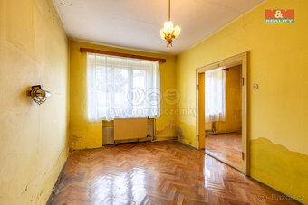 Prodej rodinného domu, 182 m², Křesín, ul. Křesín - 12