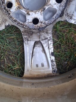 Zimní pneu Nexen Winterguard 225/60/17, 5x 114,3 - 12