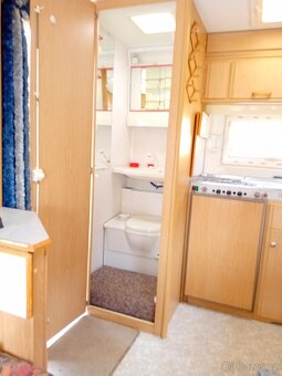 Karavan Chateau 380 - 12