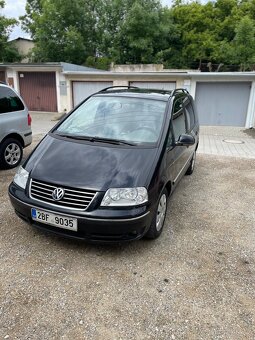 Volkswagen Sharan 1.9 tdi Top Vybava 7 mist - 12