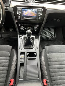 VW Passat B8 2.0TDI, 110kW Highline - 12