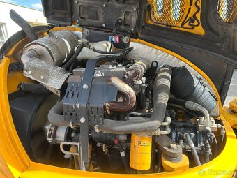 Pasový bagr JCB 8065 RTS,6580kg,naklápěcí svahová lžíce - 12