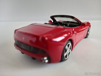 BBURAGO-FERRARI 1:43-ENZO,250 TESTA ROSSA,SPIDER,CALIFORNIA - 12