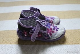 Boty pro holčičku mix veL 25-30 (baleríny, sandály, zimní..) - 12