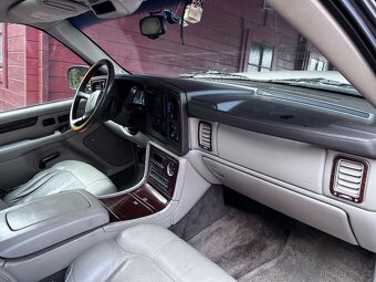 Cadilac Escalade pickup - 12