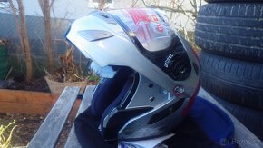 Nová vyklápěcí helma LS2 - 12