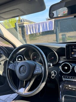 Mercedes c220d - 12