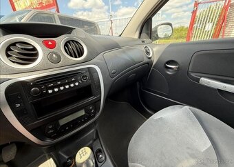 Citroën C2 1,4 97tKm EXCLUSIVE DIGIKLIMA benzín manuál 54 kw - 12