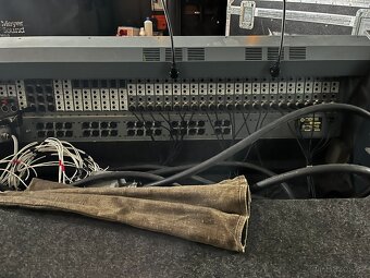 Midas XL200 - 12