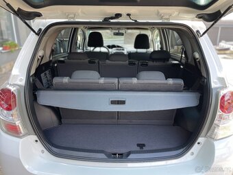 TOYOTA VERSO 1.6D-4D - 7 MÍST - BEZ KOROZE-NAVIGACE- - 12