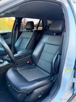 Mercedes-Benz W212 E250 CDI - 12