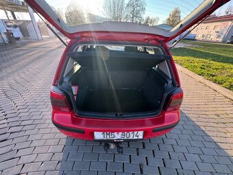 VW Golf IV 1,6i 77kW, NOVÁ STK, tažné zařízení - 12