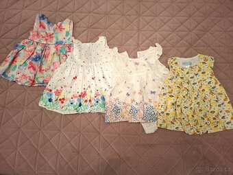 Velký balík oblečení holčička 0–1 rok - 12