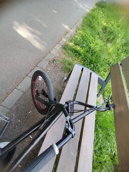 BMX - 12