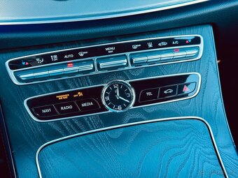 Mercedes Benz E cabrio - WEBASTO - MASAZE - 12