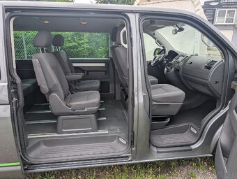 VW Multivan T5.1 2.0 TDi 2014 1.majitel - 12