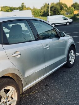 Volkswagen Polo V 1.2 44kW – spolehlivý parťák na každý den - 12