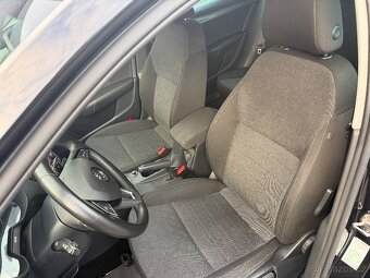 ŠKODA OCTAVIA III FACE SOLEIL 2.0DI 110 KW DSG TAŽNÉ 2020 - 12