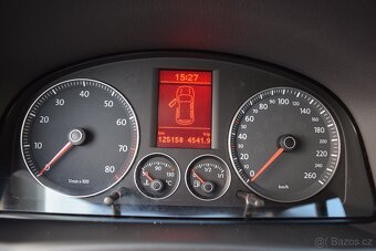 Volkswagen Touran 1.4 TSI 7MÍST  VYHŘEV BOHATÁ VÝBAVA - 12