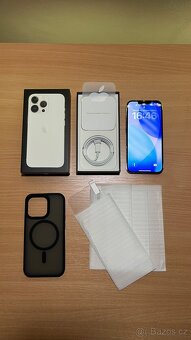 iPhone 13 Pro 128gb, 100% baterie - 12